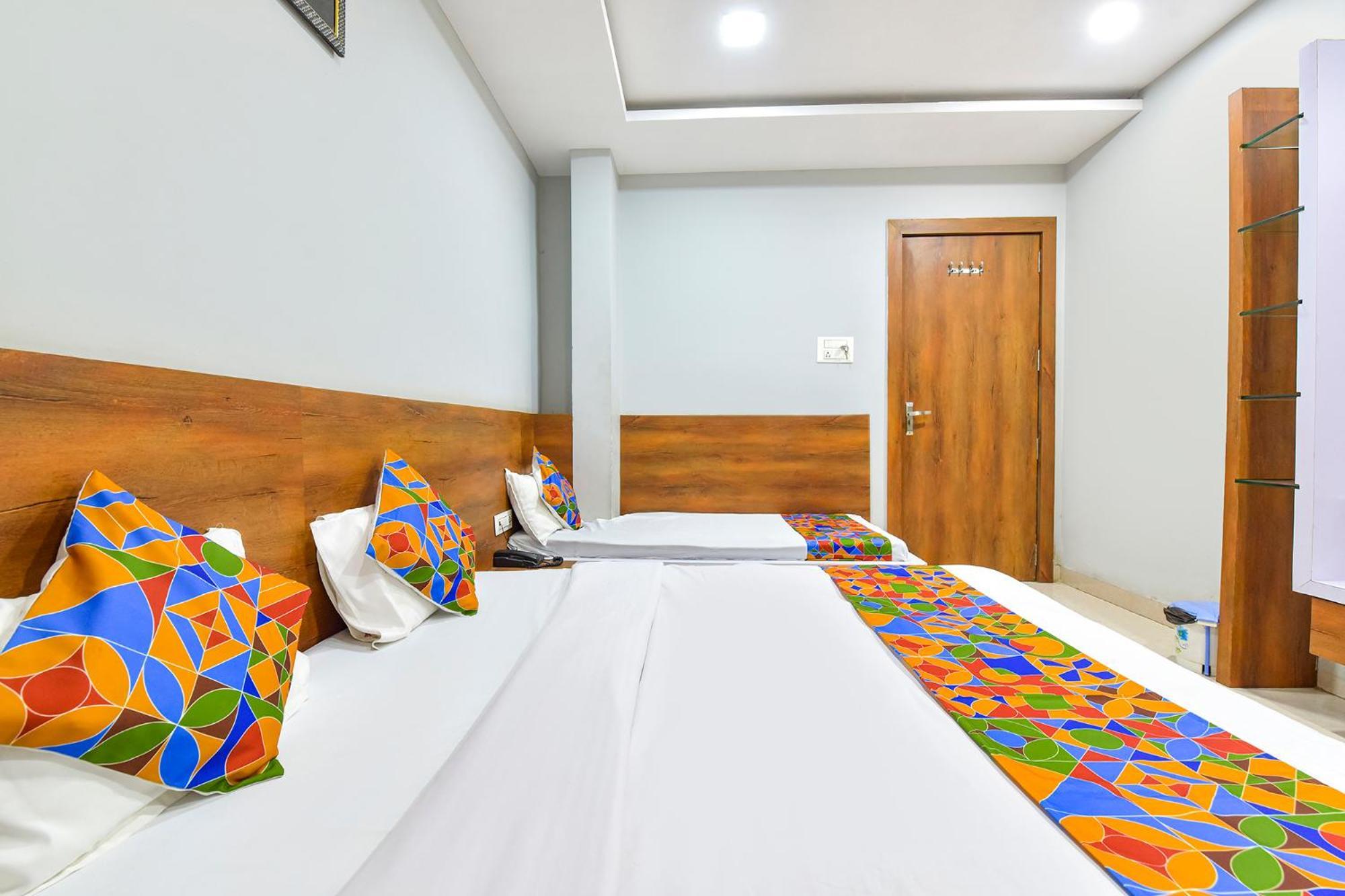 Fabhotel Raghumani Palace Ujjain Dış mekan fotoğraf