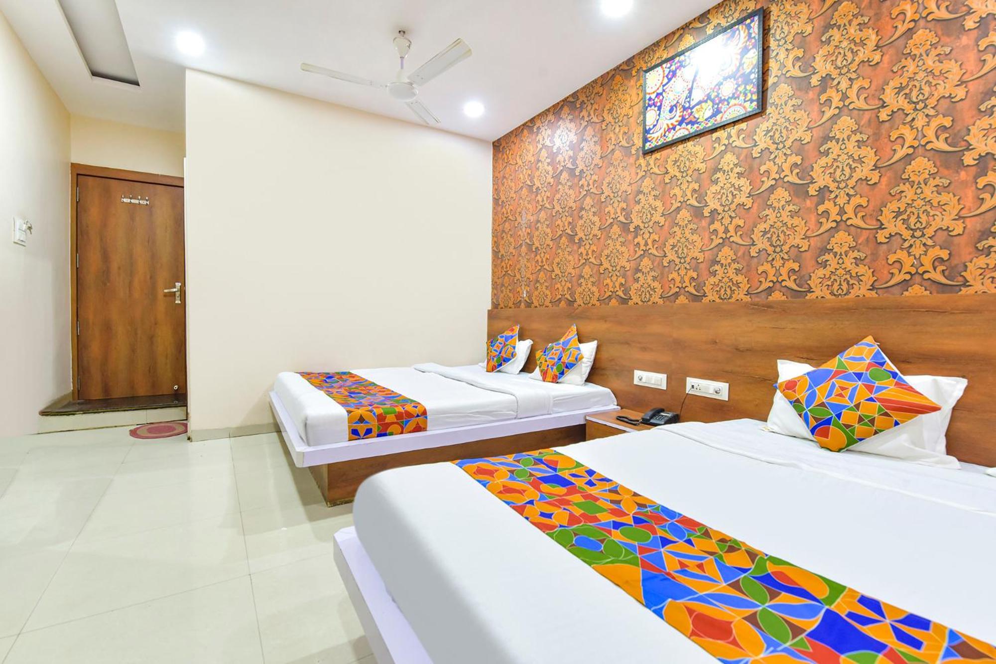Fabhotel Raghumani Palace Ujjain Dış mekan fotoğraf